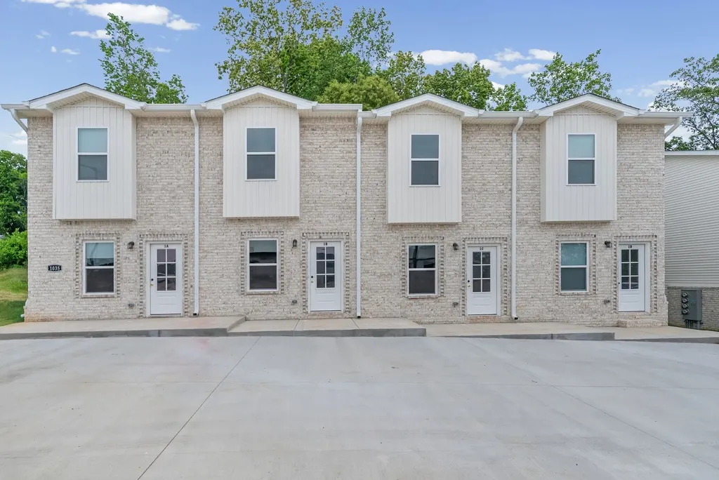 1035 Sinclair Drive Clarksville TN 37042