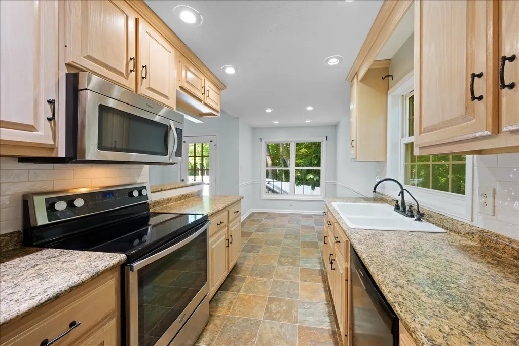 113 Brookview Court Springfield TN 37172