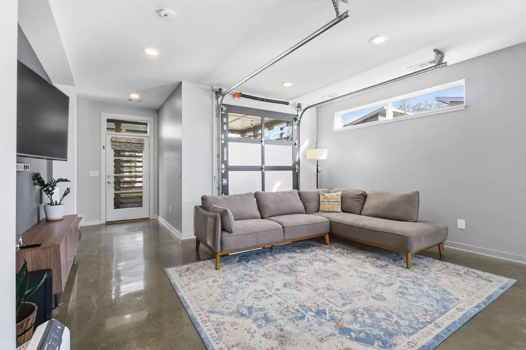 2508 Colbert Drive Nashville TN 37206