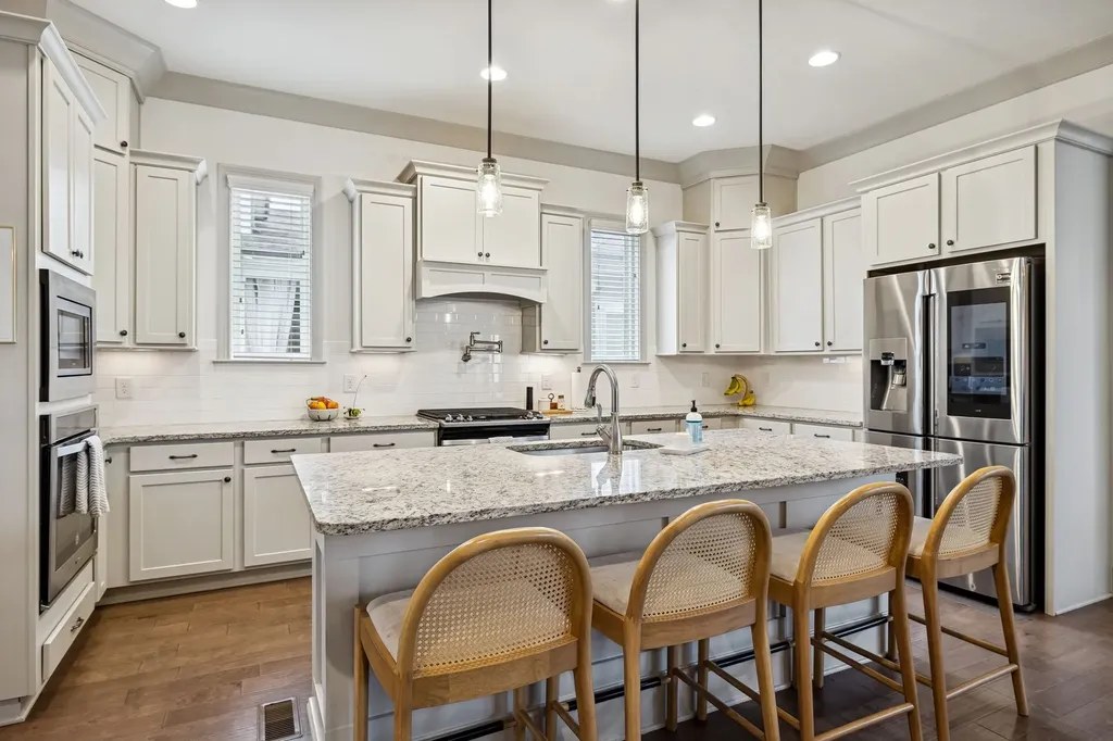 1566 Drakes Creek Road Hendersonville TN 37075
