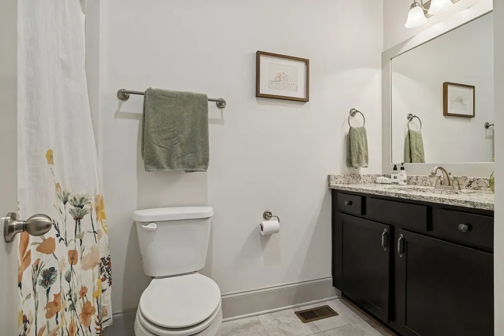 1566 Drakes Creek Road Hendersonville TN 37075