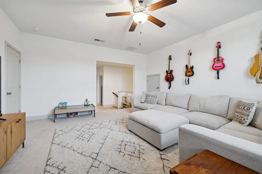 1566 Drakes Creek Road Hendersonville TN 37075