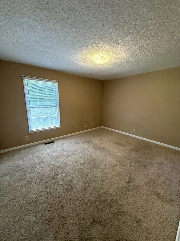 482 Bamburg Drive Clarksville TN 37040