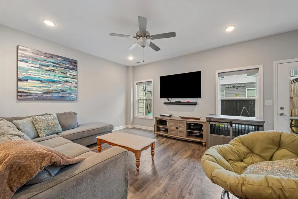 2738 Wind Gap Drive Columbia TN 38401
