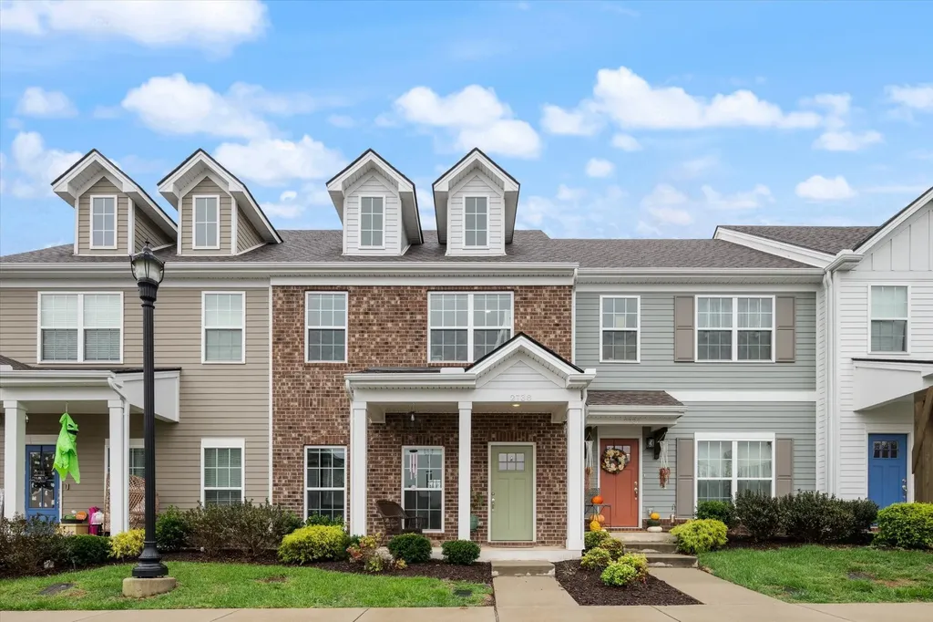 2738 Wind Gap Drive Columbia TN 38401