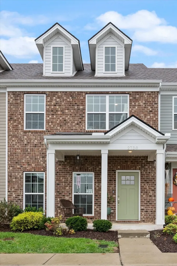 2738 Wind Gap Drive Columbia TN 38401