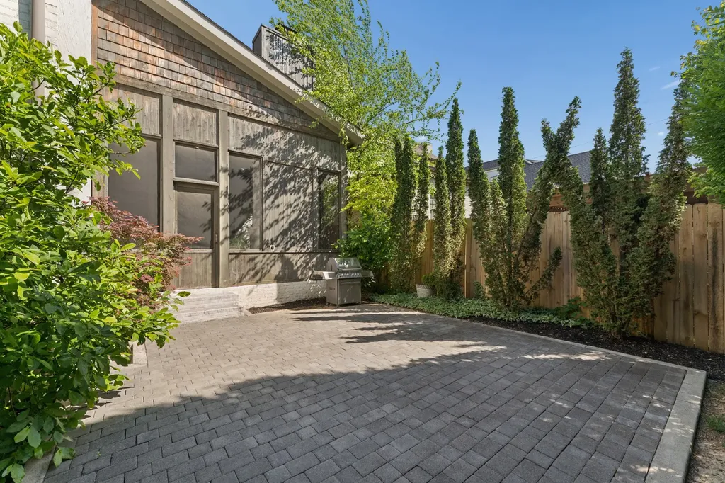 111 Heady Drive Nashville TN 37205