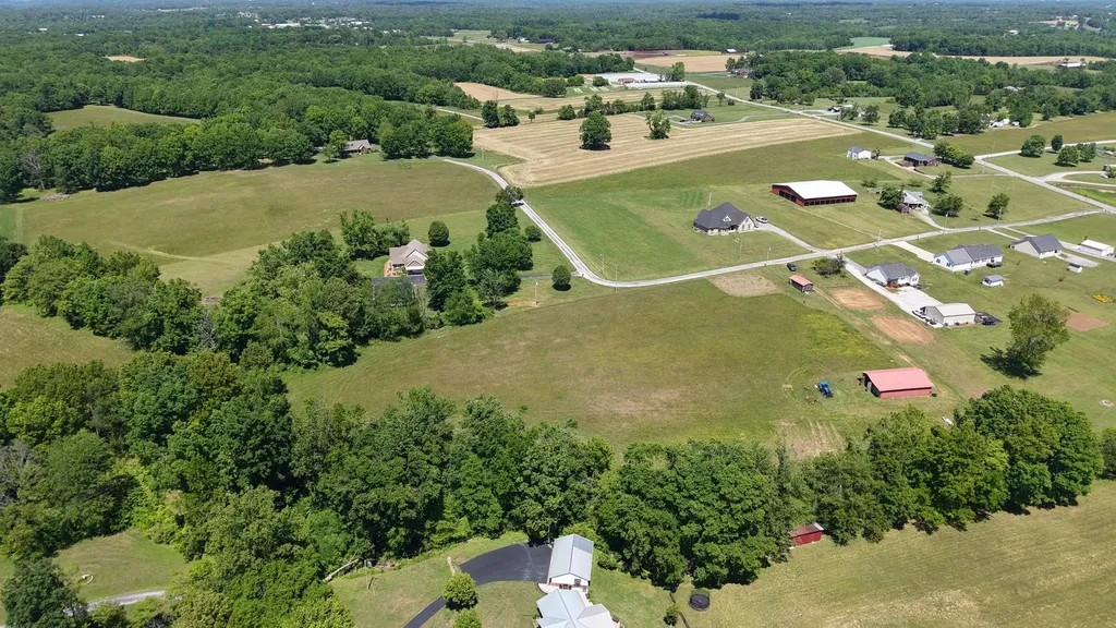 0 Friends Lane Lafayette TN 37083