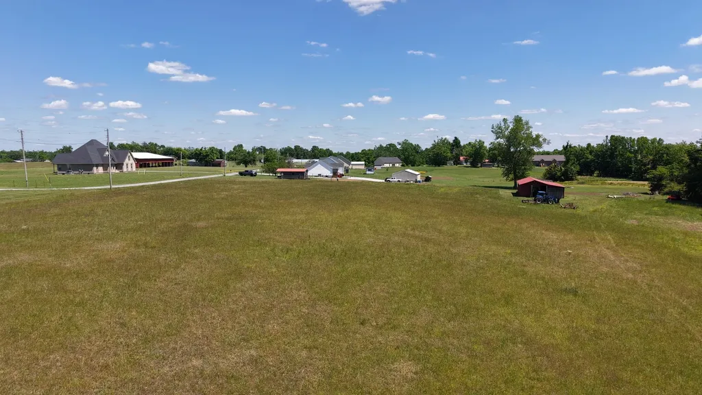 0 Friends Lane Lafayette TN 37083