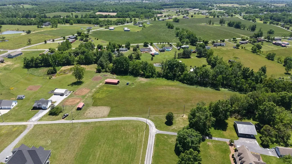 0 Friends Lane Lafayette TN 37083