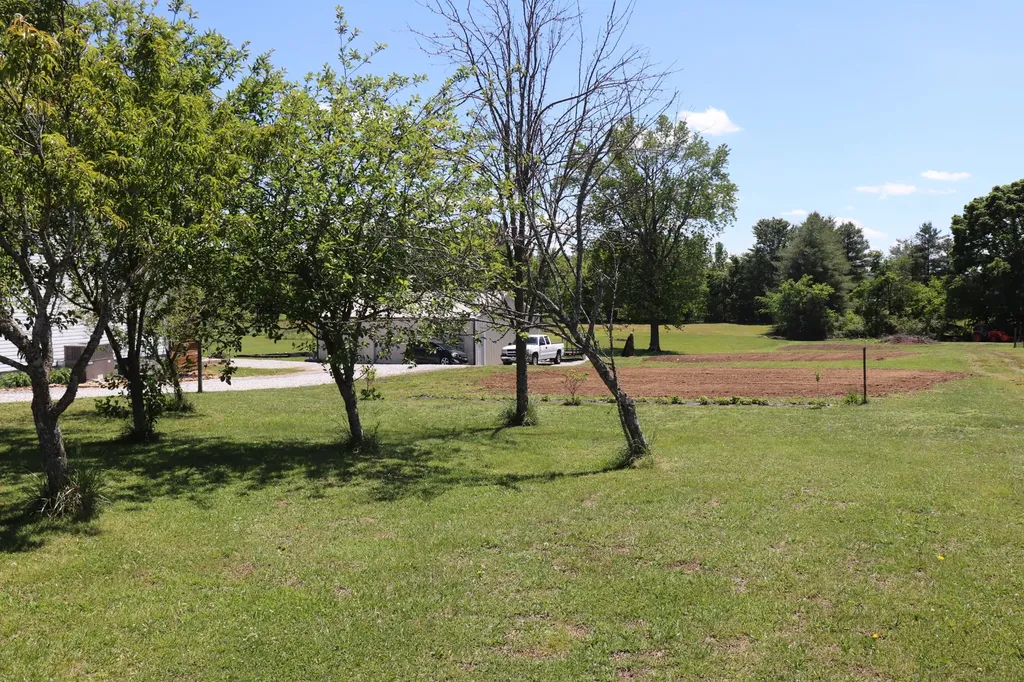 0 Friends Lane Lafayette TN 37083