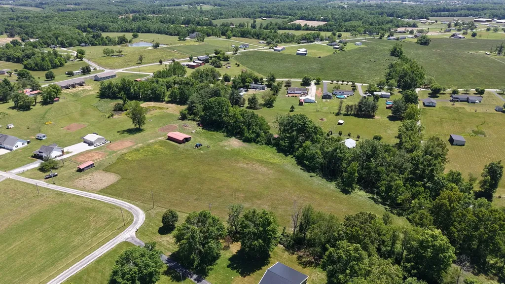 0 Friends Lane Lafayette TN 37083
