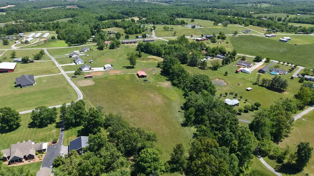 0 Friends Lane Lafayette TN 37083