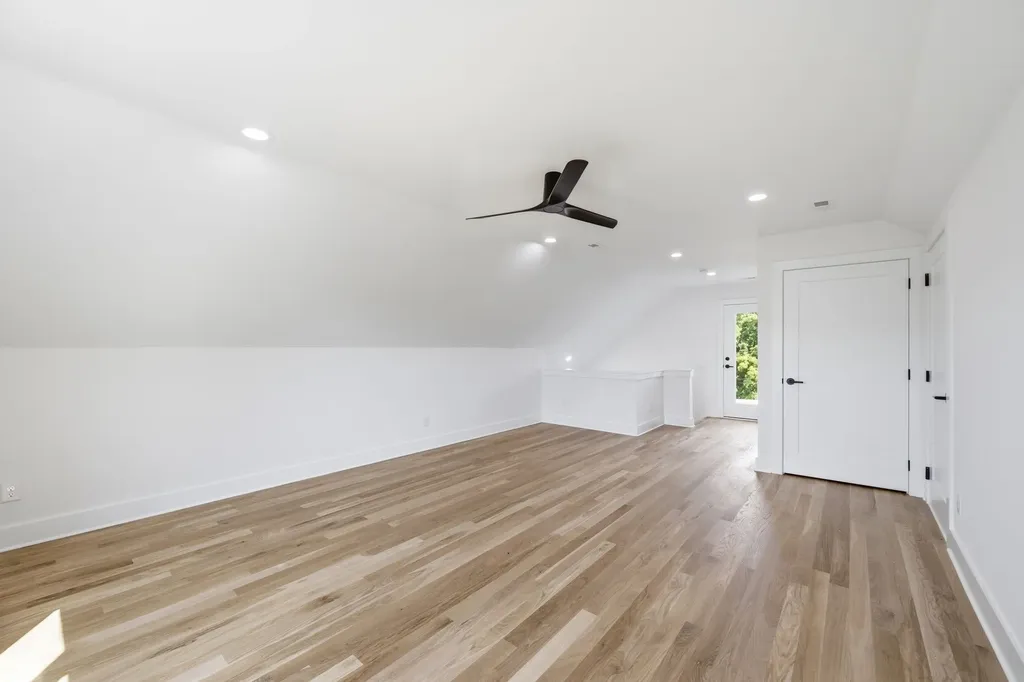 1805B River Drive Nashville TN 37218