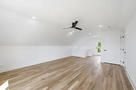 1805B River Drive Nashville TN 37218