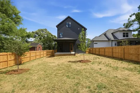 1805B River Drive Nashville TN 37218