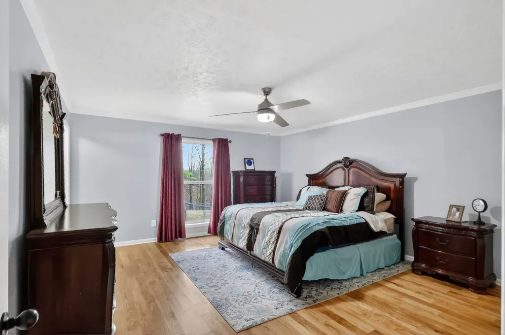 2502 Dobbins Pike Portland TN 37148