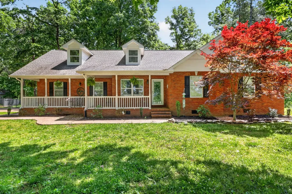 2502 Dobbins Pike Portland TN 37148