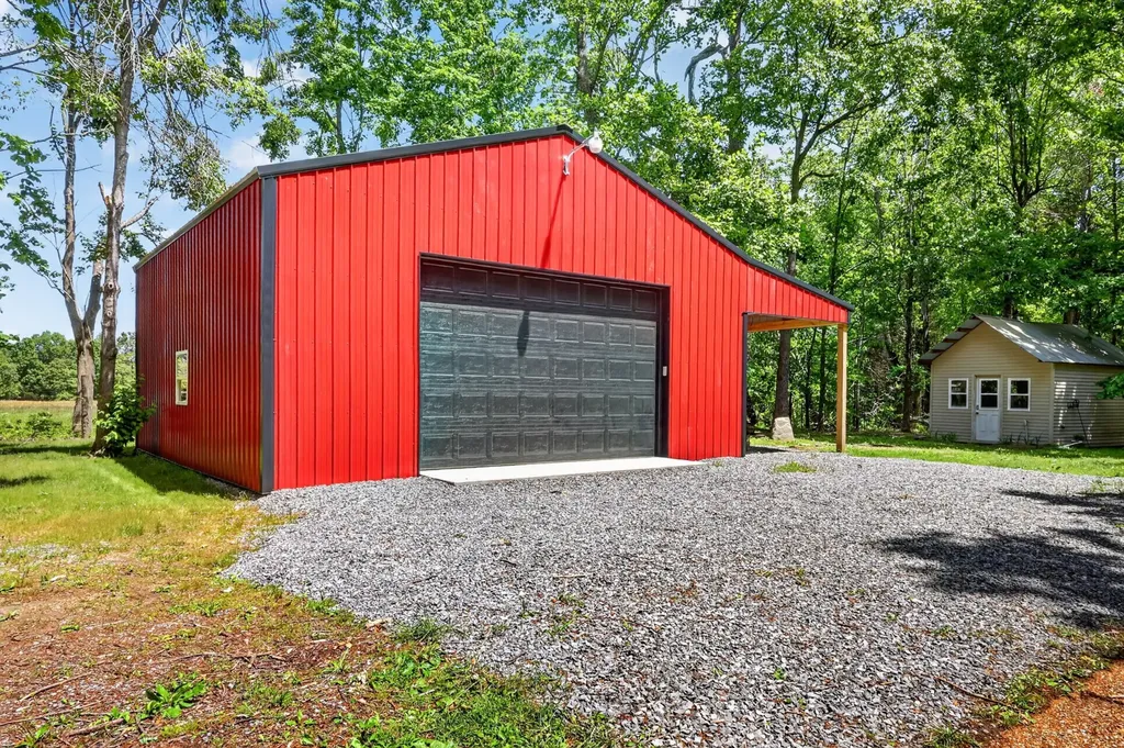 2502 Dobbins Pike Portland TN 37148