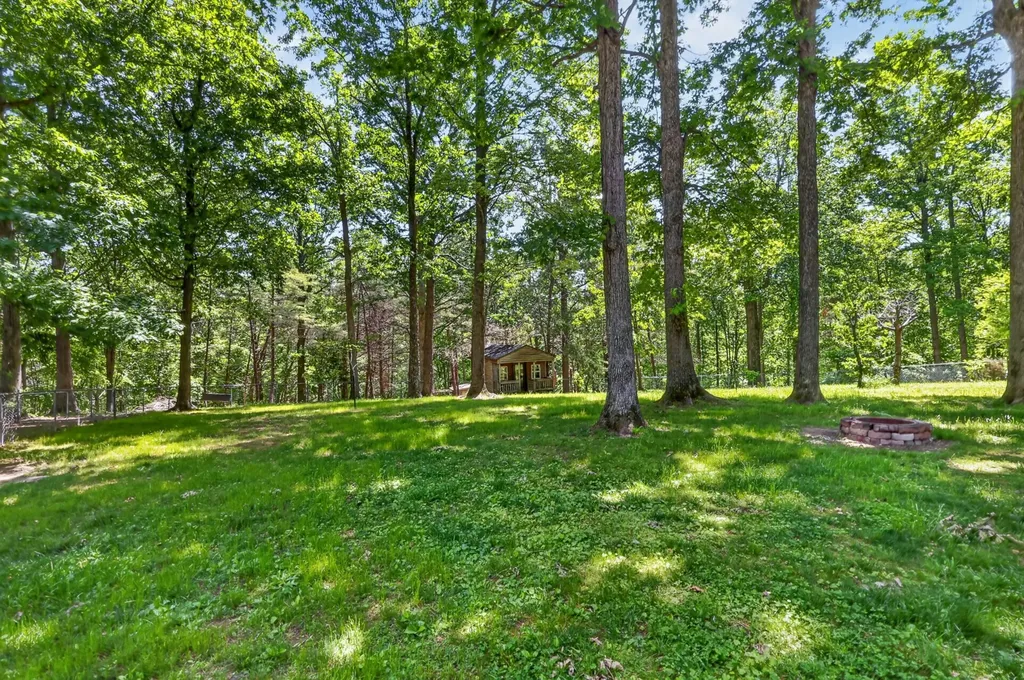2502 Dobbins Pike Portland TN 37148