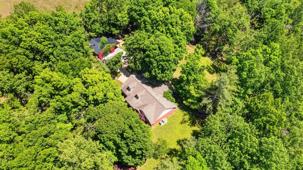 2502 Dobbins Pike Portland TN 37148