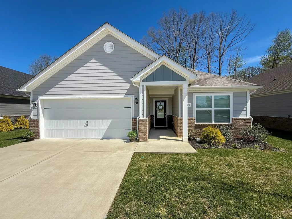 1003 Autumnwood Drive Dickson TN 37055