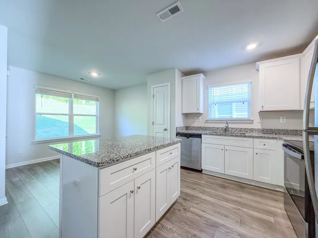 1003 Autumnwood Drive Dickson TN 37055