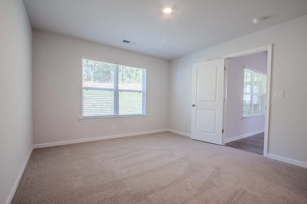 1003 Autumnwood Drive Dickson TN 37055