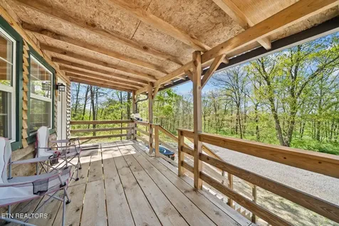 74 Black Cat Trail Rockwood TN 37854