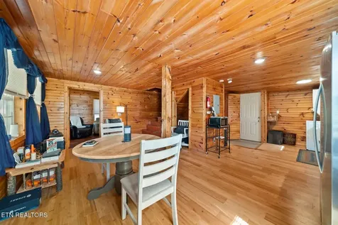 74 Black Cat Trail Rockwood TN 37854