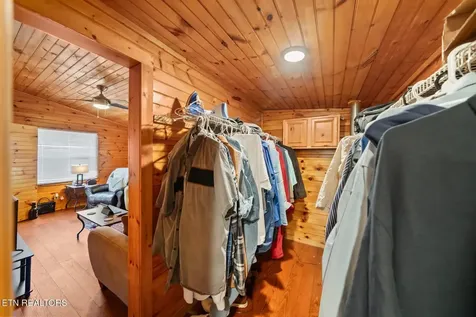 74 Black Cat Trail Rockwood TN 37854