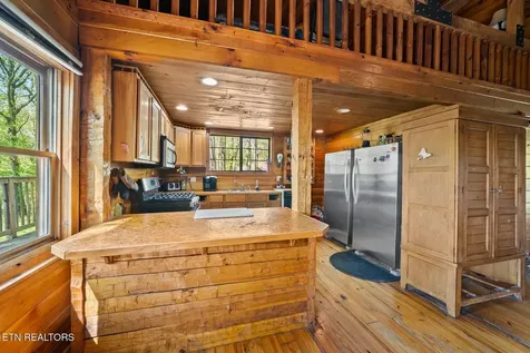 74 Black Cat Trail Rockwood TN 37854