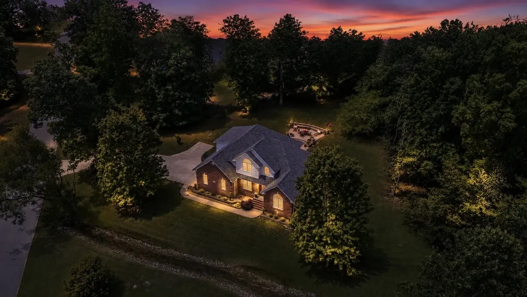 60 Windwood Drive Fayetteville TN 37334