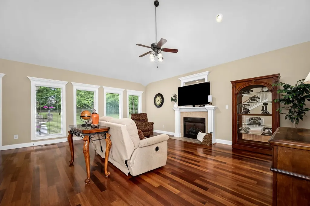 60 Windwood Drive Fayetteville TN 37334