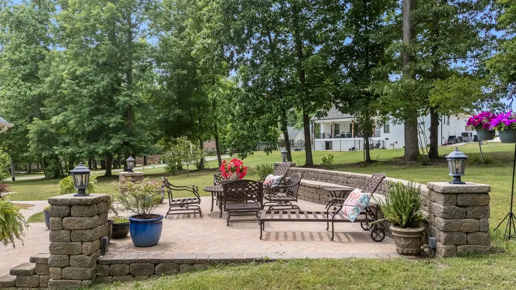60 Windwood Drive Fayetteville TN 37334