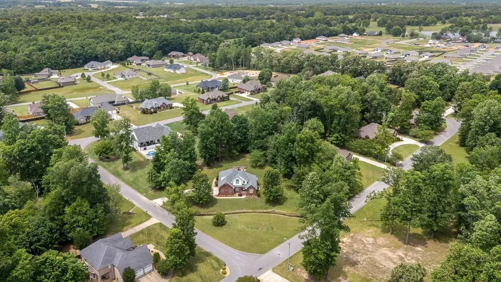 60 Windwood Drive Fayetteville TN 37334