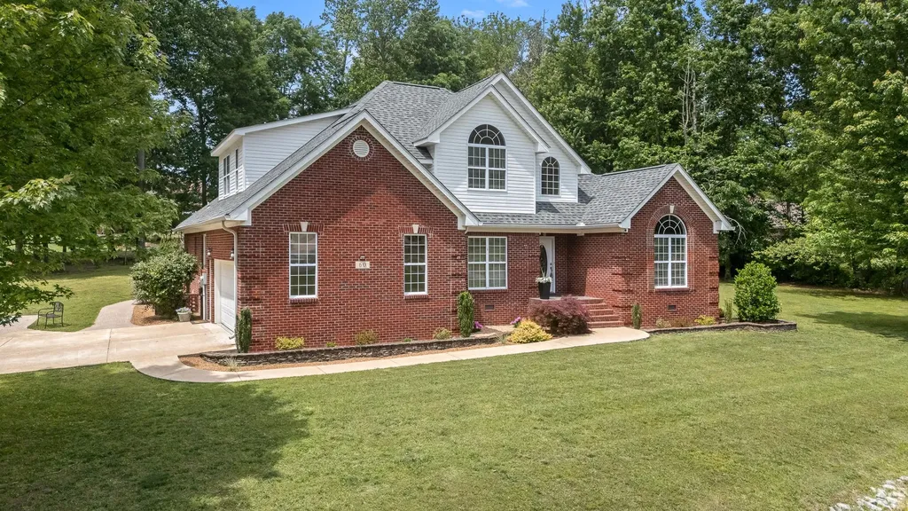 60 Windwood Drive Fayetteville TN 37334