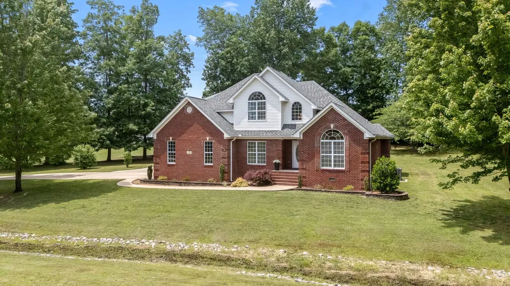 60 Windwood Drive Fayetteville TN 37334