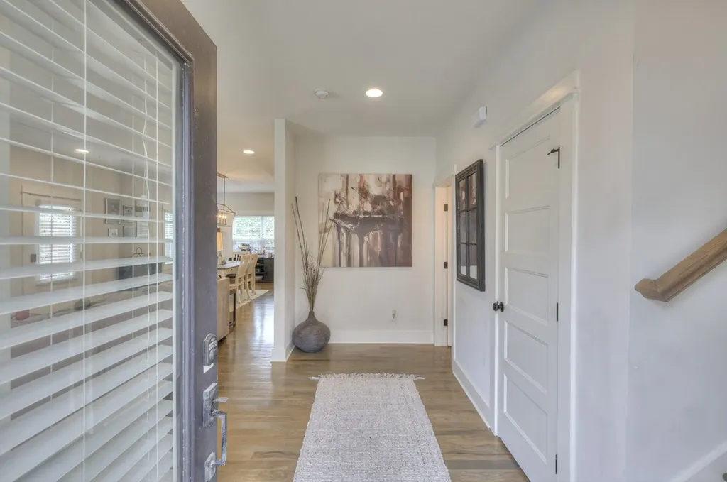 1904B 3rd Ave, N Nashville TN 37208
