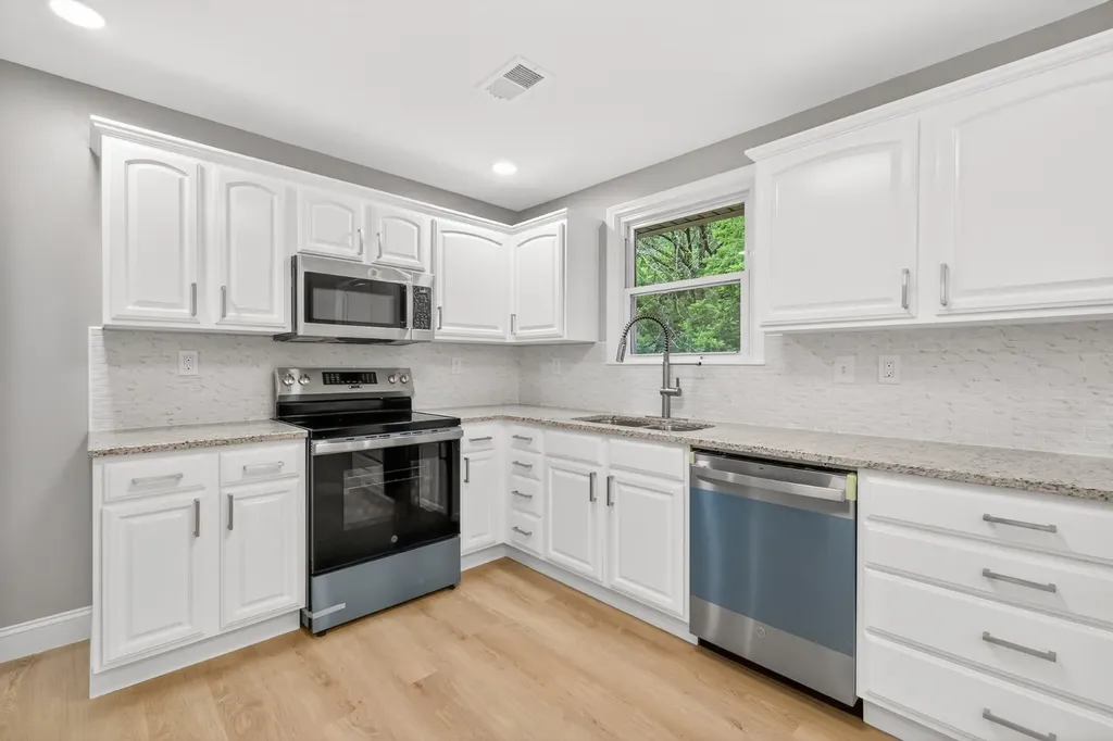 4079 Fairmeade Drive Nashville TN 37218