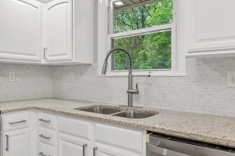 4079 Fairmeade Drive Nashville TN 37218