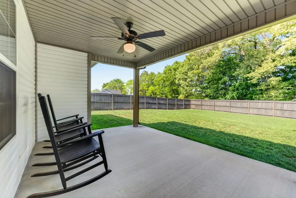 1489 Fredrick Drive Clarksville TN 37042
