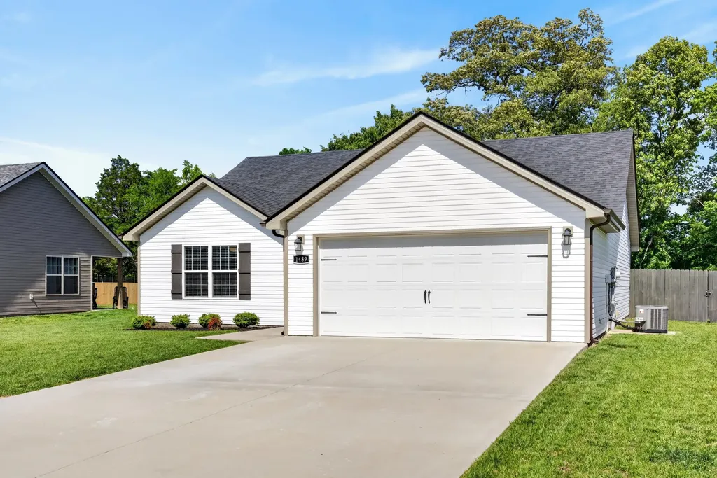 1489 Fredrick Drive Clarksville TN 37042