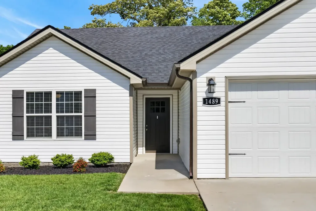 1489 Fredrick Drive Clarksville TN 37042
