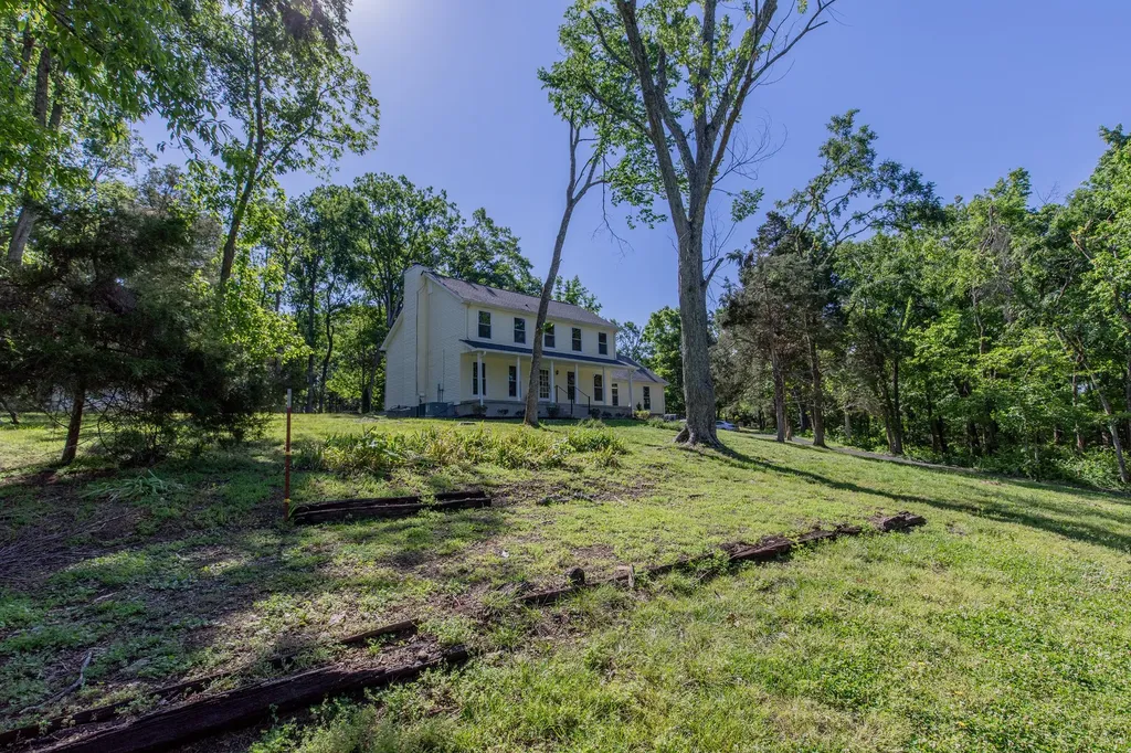 1591 Brinkley Branch Road Hendersonville TN 37075