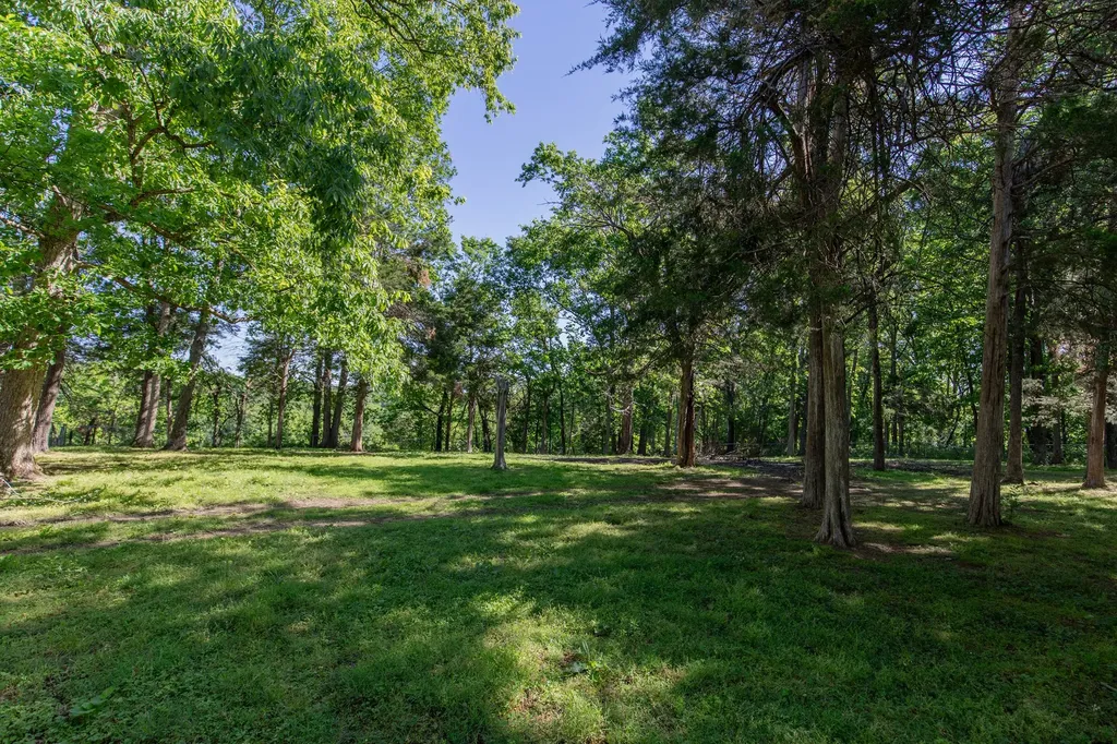 1591 Brinkley Branch Road Hendersonville TN 37075