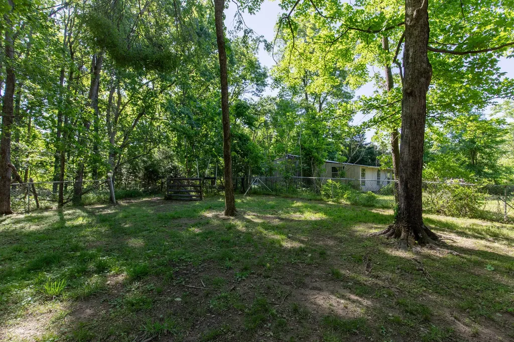 1591 Brinkley Branch Road Hendersonville TN 37075