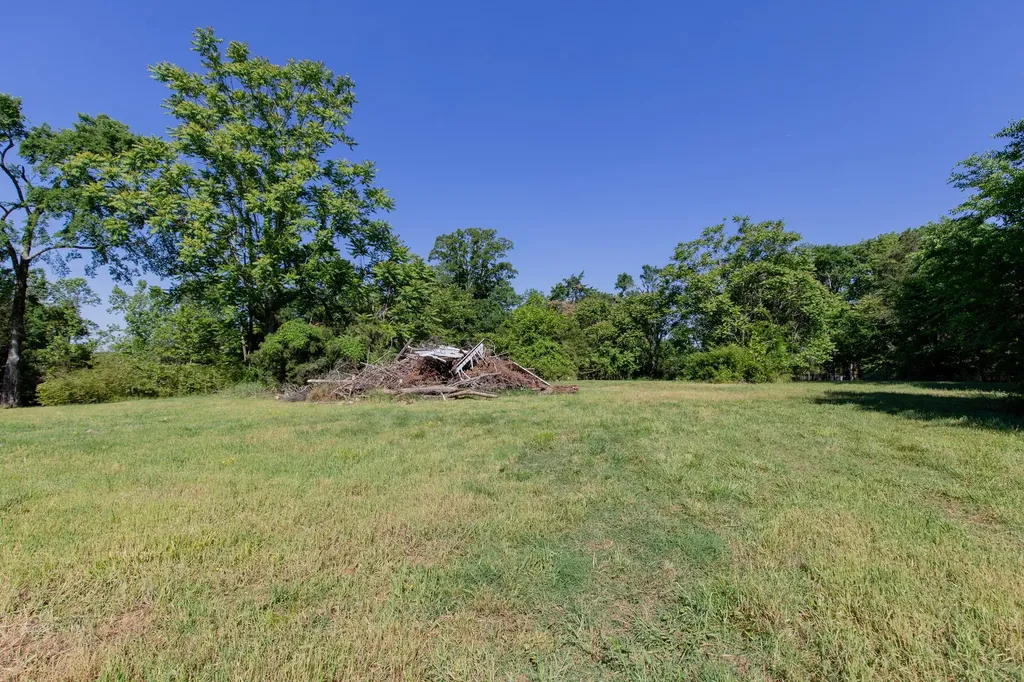 1591 Brinkley Branch Road Hendersonville TN 37075