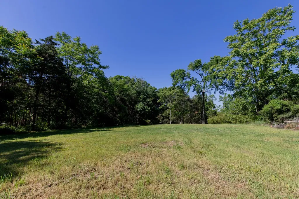 1591 Brinkley Branch Road Hendersonville TN 37075