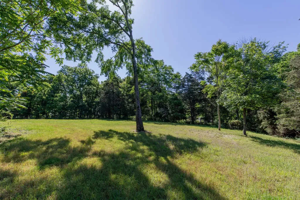 1591 Brinkley Branch Road Hendersonville TN 37075